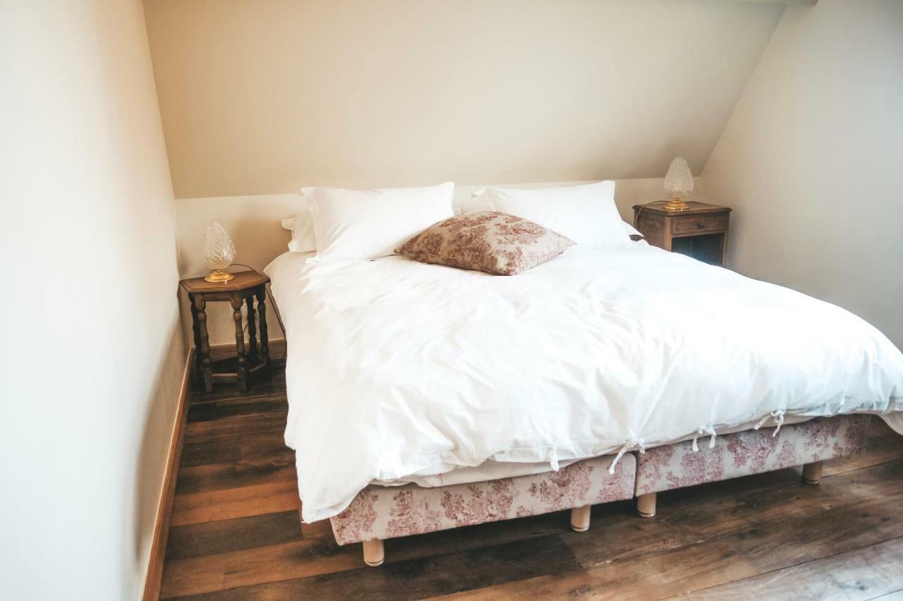 "La Girelle, Bord De Mer" Bed and Breakfast Honfleur Buitenkant foto
